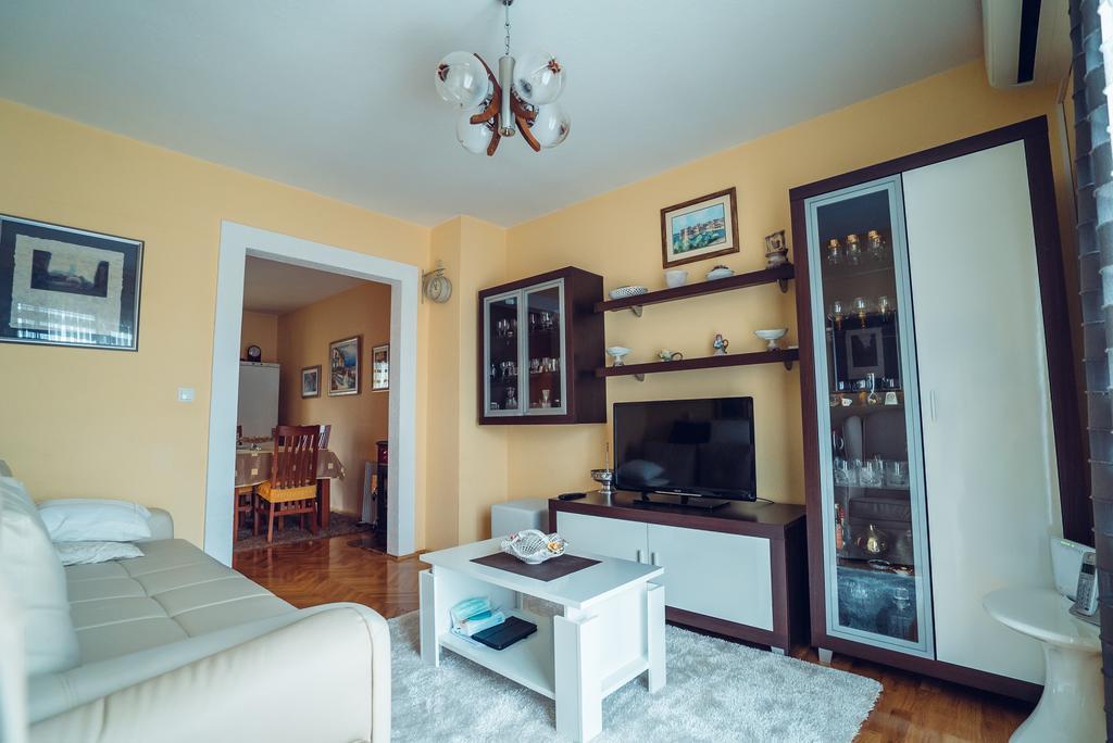 Ivica Apartments Имотски Екстериор снимка