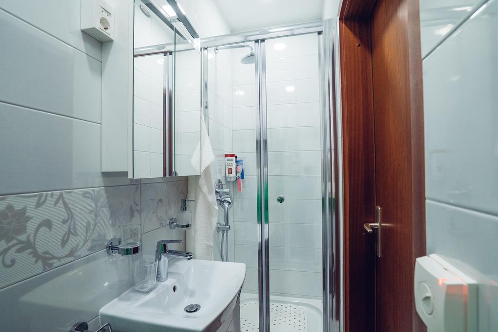 Ivica Apartments Имотски Екстериор снимка