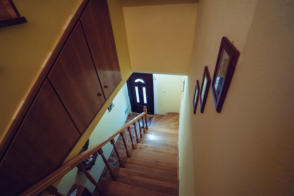 Ivica Apartments Имотски Екстериор снимка