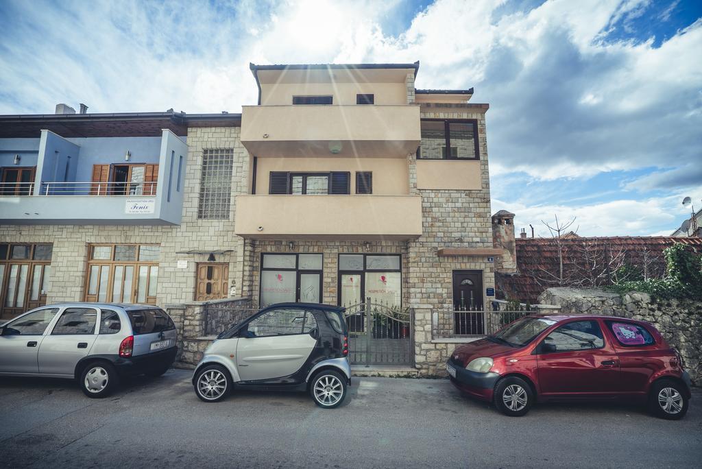 Ivica Apartments Имотски Екстериор снимка