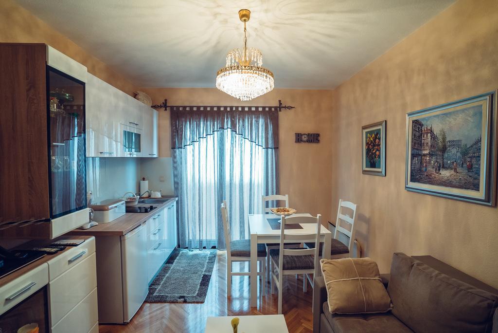 Ivica Apartments Имотски Екстериор снимка